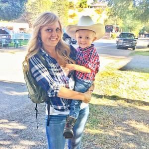 Meet your Posher, Carrie