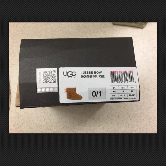 Baby Ugg Australia Jesse bow boot 100% authentic - Picture 1 of 4