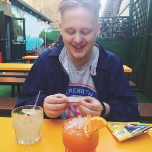 Meet your Posher, Connor