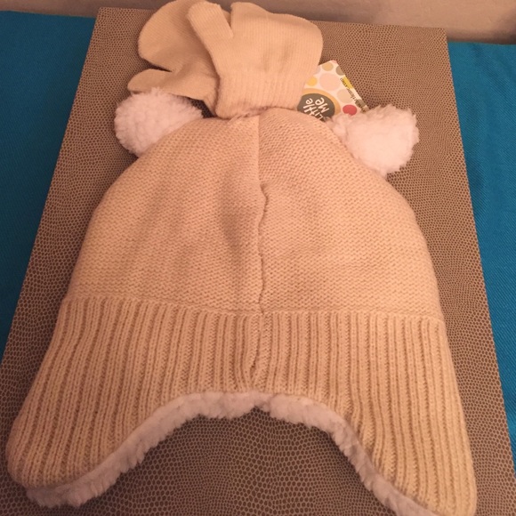 😝HP2X🙃 ONE SET LEFT! Baby Bear Hat & Mittens Set - Picture 4 of 4