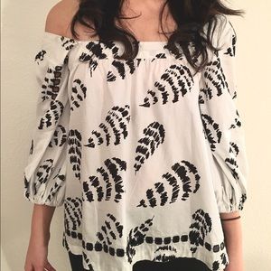 Sam & LaVi Penne Peasent Blouse