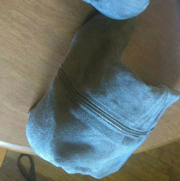 Boots - Picture 2 of 2