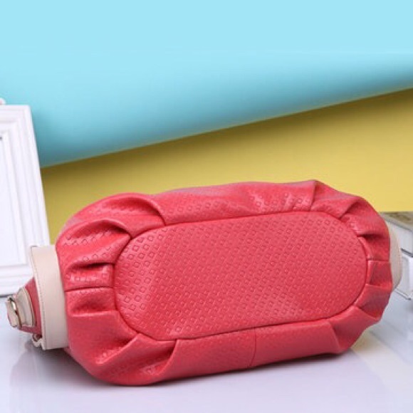 Stylish Elegant HanBag - Picture 3 of 4