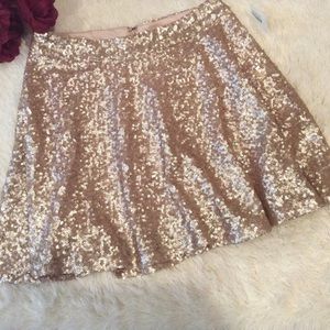 Gold sequin skirt XS