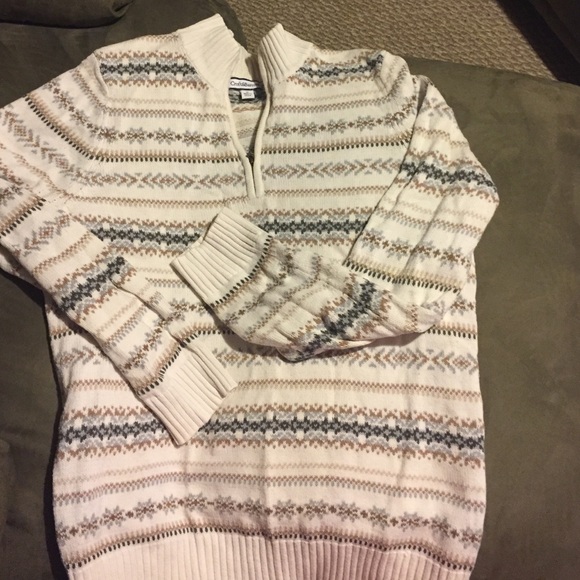 Sweater - Picture 1 of 3