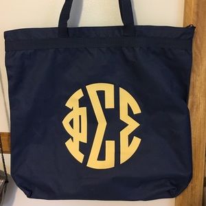 Phi Sigma Sigma Tote Bag