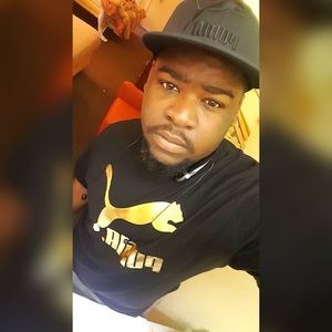 Meet your Posher, Leon