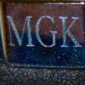 Meet your Posher, Kimmy