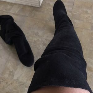 Over the knee black pull-up boots