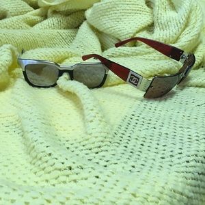 Chanel Frames 2/1