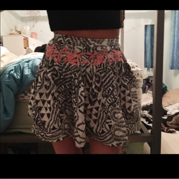 embroidered mini skirt