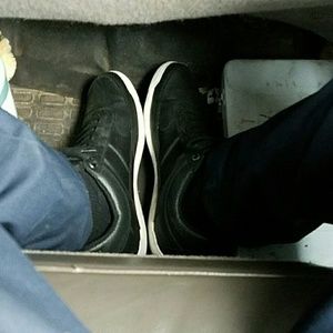 Meet your Posher, Jonathan