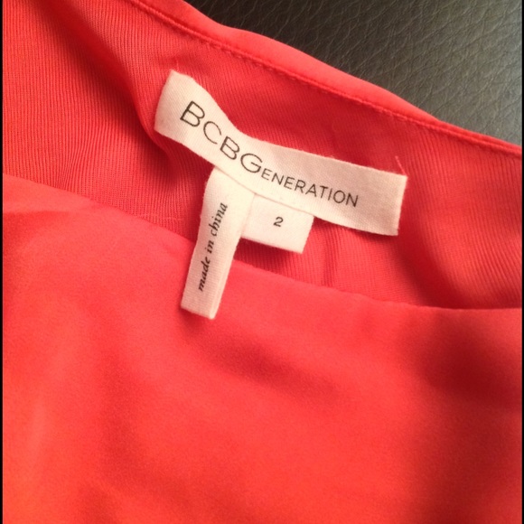 One shoulder dress - Picture 3 of 4