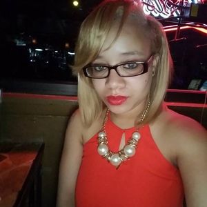 Meet your Posher, Mikayla