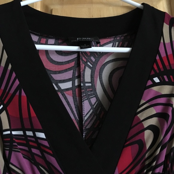 Size Small Patterned Dress - Picture 3 of 4