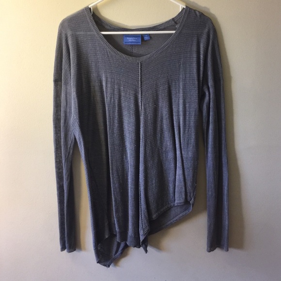 Long sleeve top
