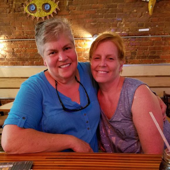 Meet your Posher, Cathy - Picture 1 of 1