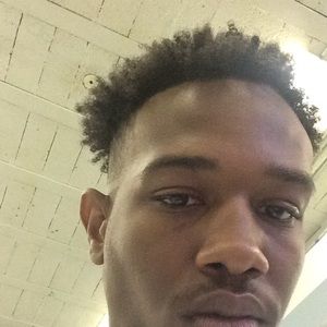 Meet your Posher, Deonta