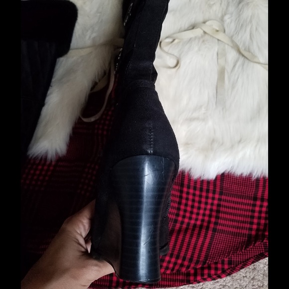 Black faux fur winter boots - Picture 3 of 3