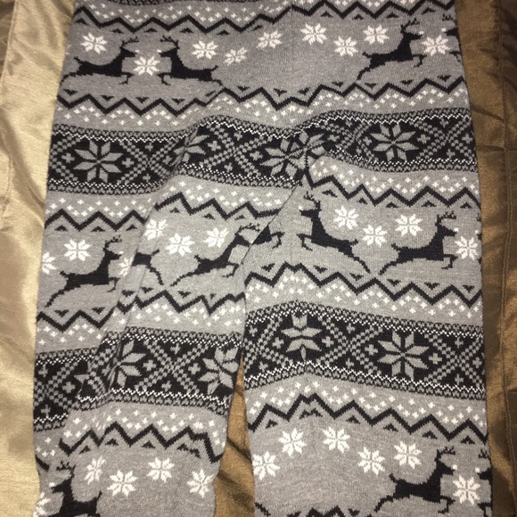 Holiday thick leggings !