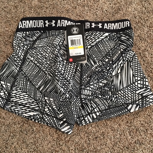 Under armour compression shorty shorts