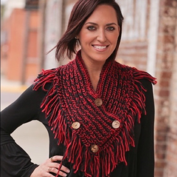 🌲Khaki only one left🌲soft knit button scarf - Picture 2 of 4