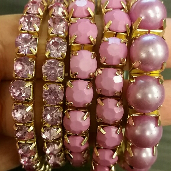 5 Stretch Bracelets - image 3