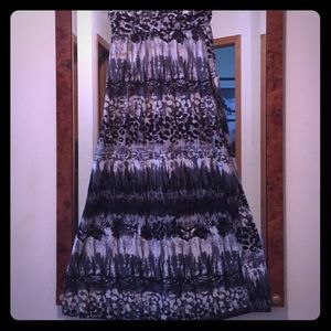 Beautiful shirt New wore once . Gathers at top 💝