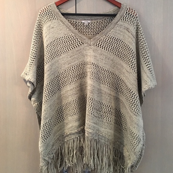 Gray knit poncho sweater - Picture 1 of 3