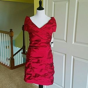 NWT Adrianna Papell Occasions