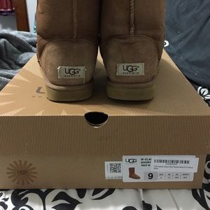 Ugg Australia Classic Short Women's Boots Chestnut