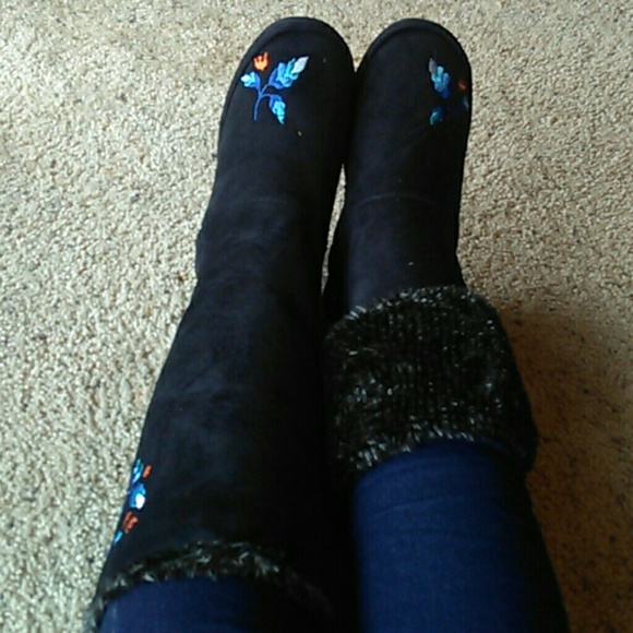 CicciaBella Shoes - SERIOUSLY THE CUTEST BOOTS EVER