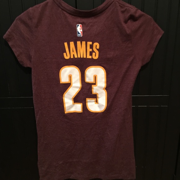 Cleveland Cavs shirt - Picture 2 of 2