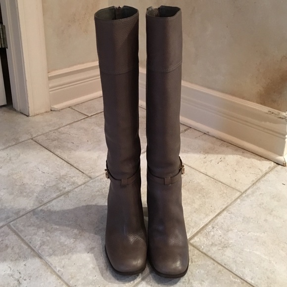 Tory Burch Gorgeous knee high boots!