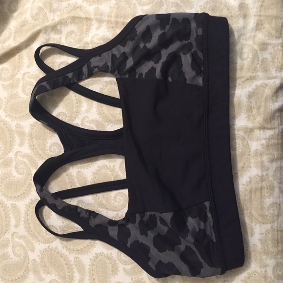 Lulu lemon bra