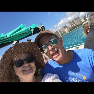 Meet your Posher, Toni