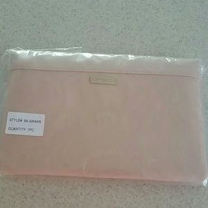 Jessie James Decker Kittenish Clutch