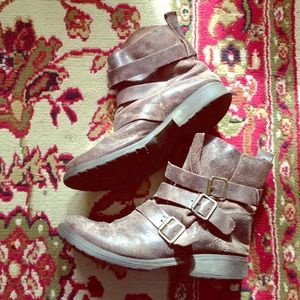 Steve Madden motorcycle ankle boots