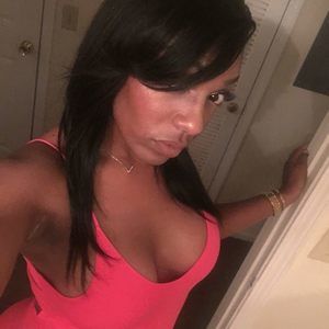 Meet your Posher, Shakena