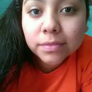 Meet your Posher, Araceli