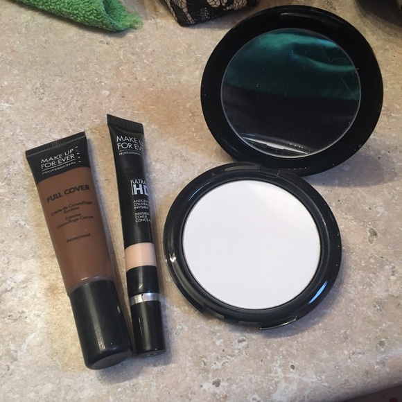 Makeup (makeup forever)