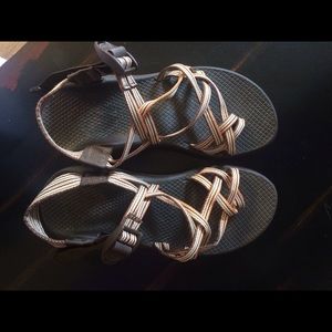 Double strap chacos