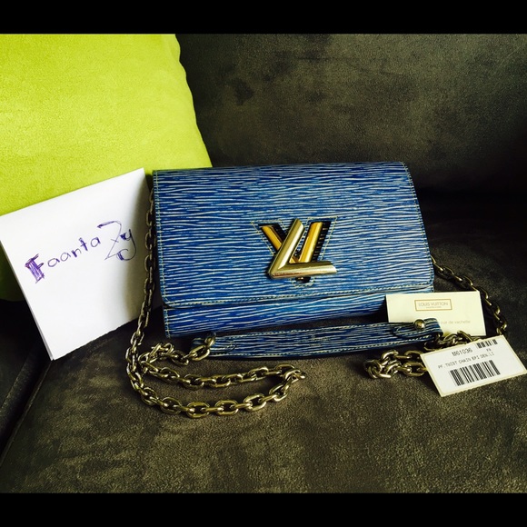 🔴SOLD😘 Louis Vuitton Twist chain