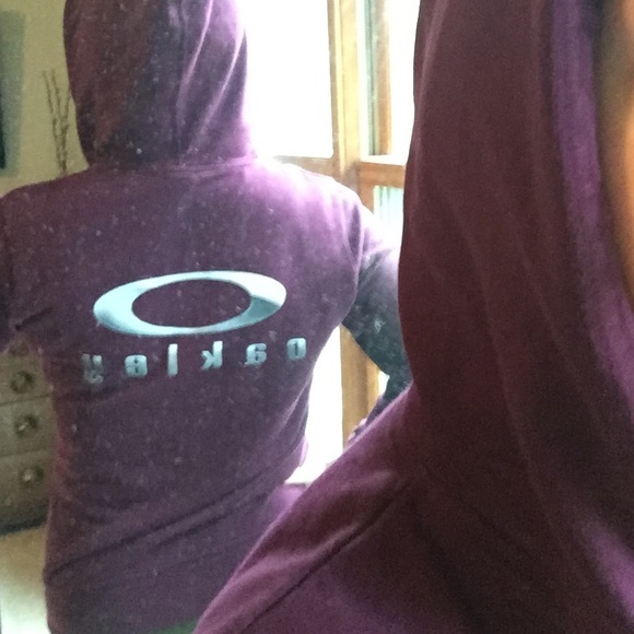 Maroon Oakley Hoodie - Picture 2 of 2