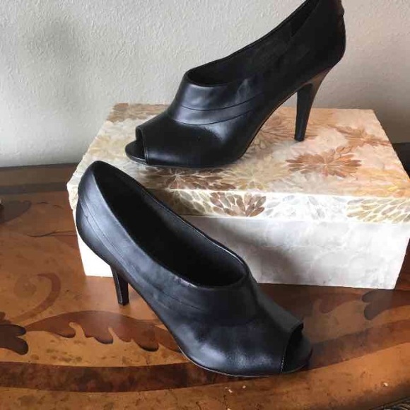 Black Peep toe booties