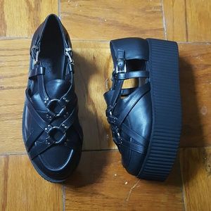 NEW UNIF FLATFORM SHOES