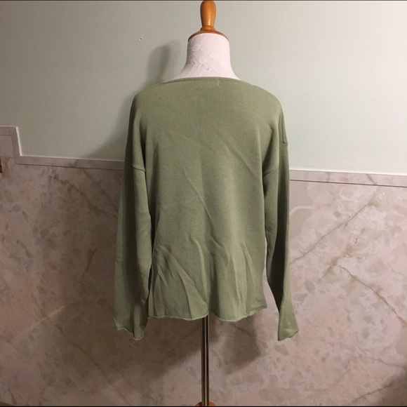 Haiku Green Crossover Detailed Sweater🎈 - Picture 4 of 4