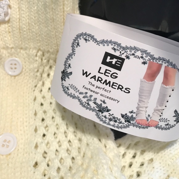 BNWOT LEG WARMERS - Picture 2 of 4