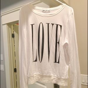 WILDFOX LOVE sweatshirt EUC SZ M.