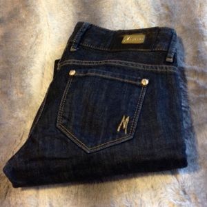 Marciano sz 25